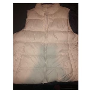 Old Navy Puffy Vest-NWT